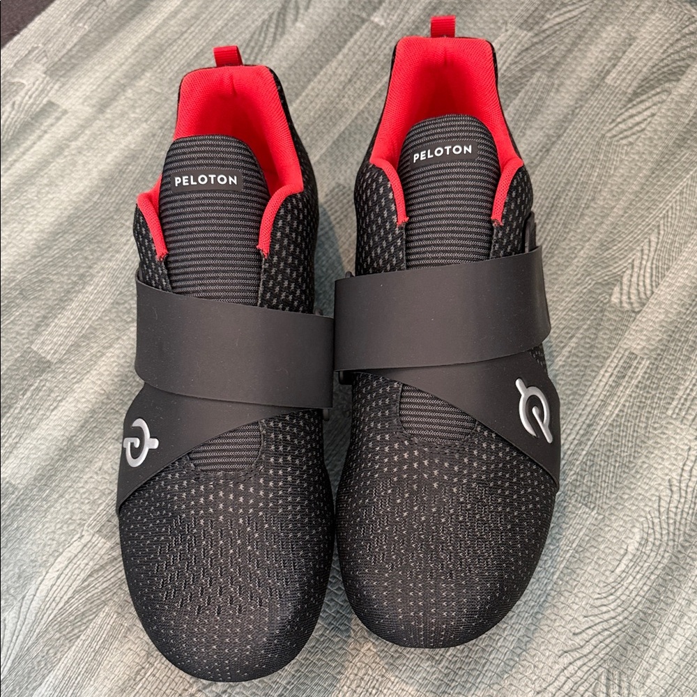 Peloton altos cycling shoe worn 2x